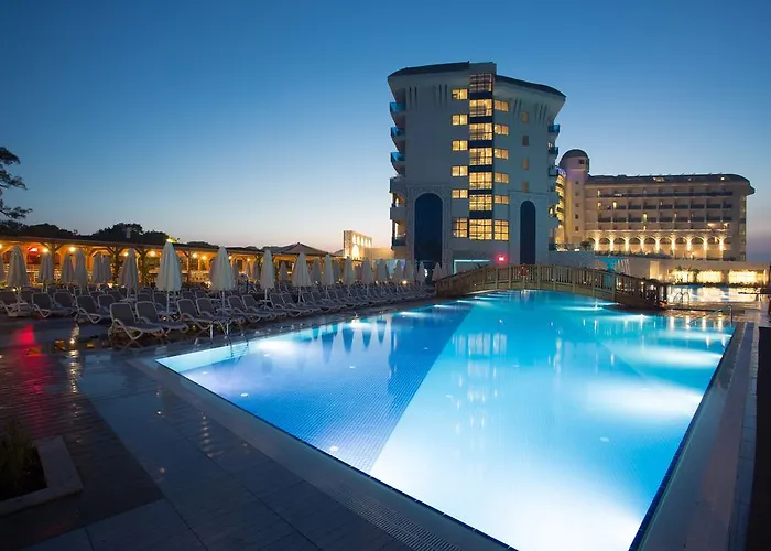 Water Side & Rezort Manavgat