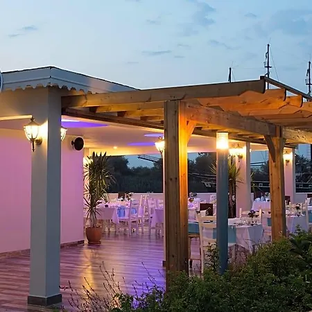 منتجع Water Side & مانافجات