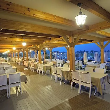 Water Side & منتجع مانافجات