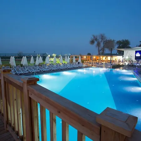 Water Side & 5*